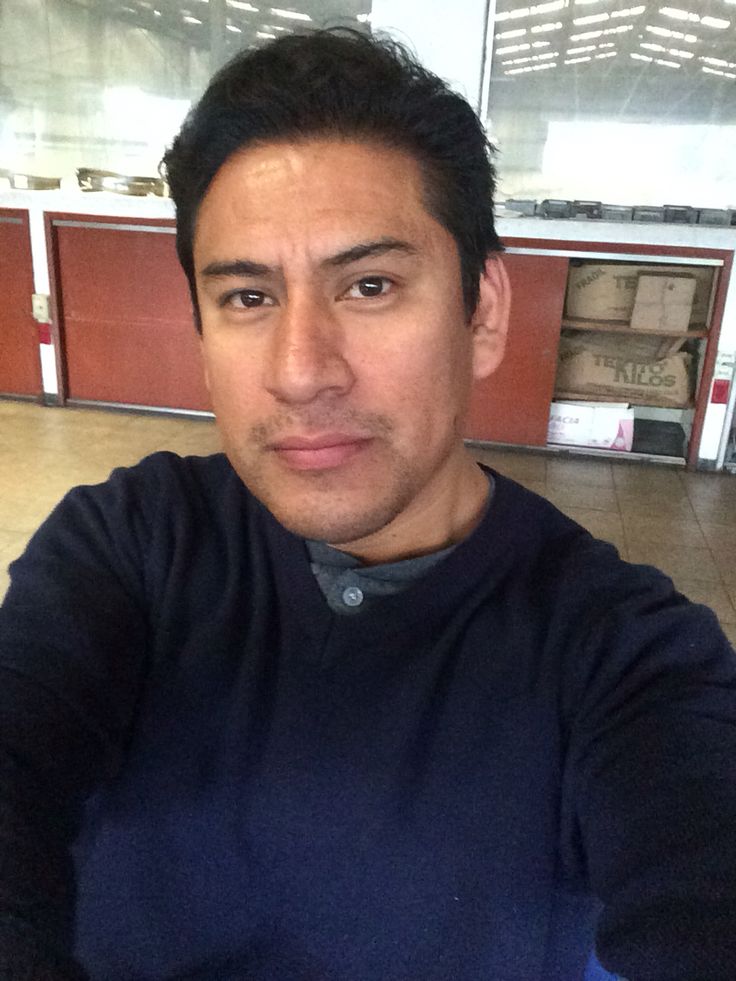 <em>Roberto Aguilar Hidalgo</em>